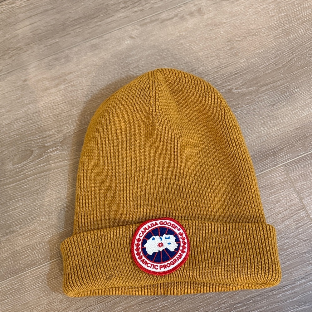 Canada Goose Kids Golden Beanie